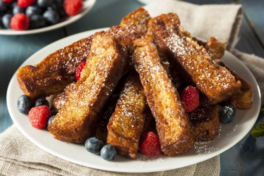 Easy Air Fryer French Toast Sticks